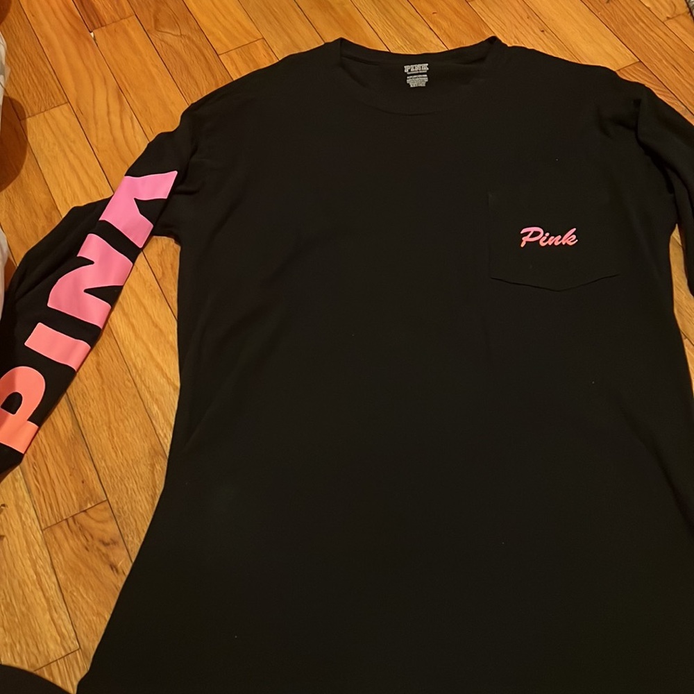 Very good quality,It just got to small:)